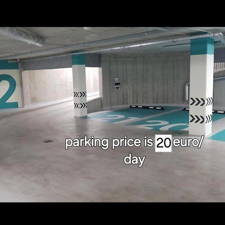 Happy Inn Vip, Self Check-In-24X7, A-C, Parking-In-The-Underground-Garage Vilnius Exterior photo